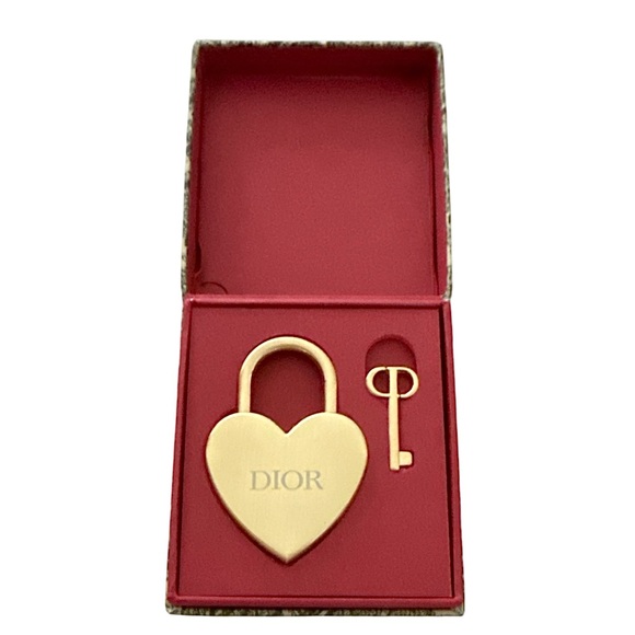 Dior Gold Heart Padlock and Key - Picture 1 of 2